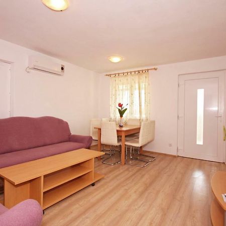Apartmani Bradaric Pula Eksteriør billede