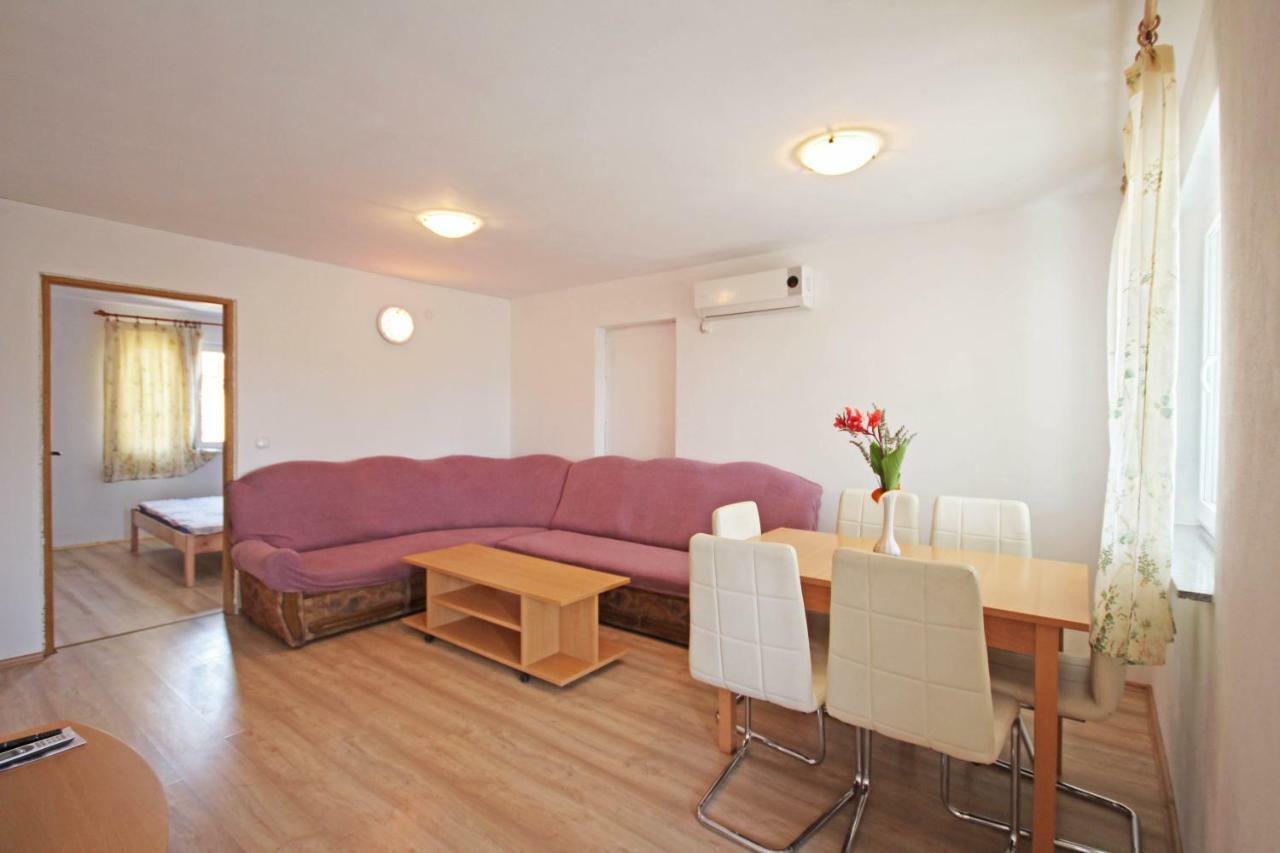 Apartmani Bradaric Pula Eksteriør billede